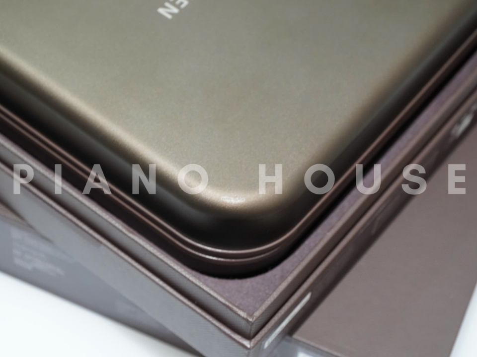Cận cảnh Tai Nghe B&O Beoplay H95 Chestnut (Open Box 99%) tại Piano House